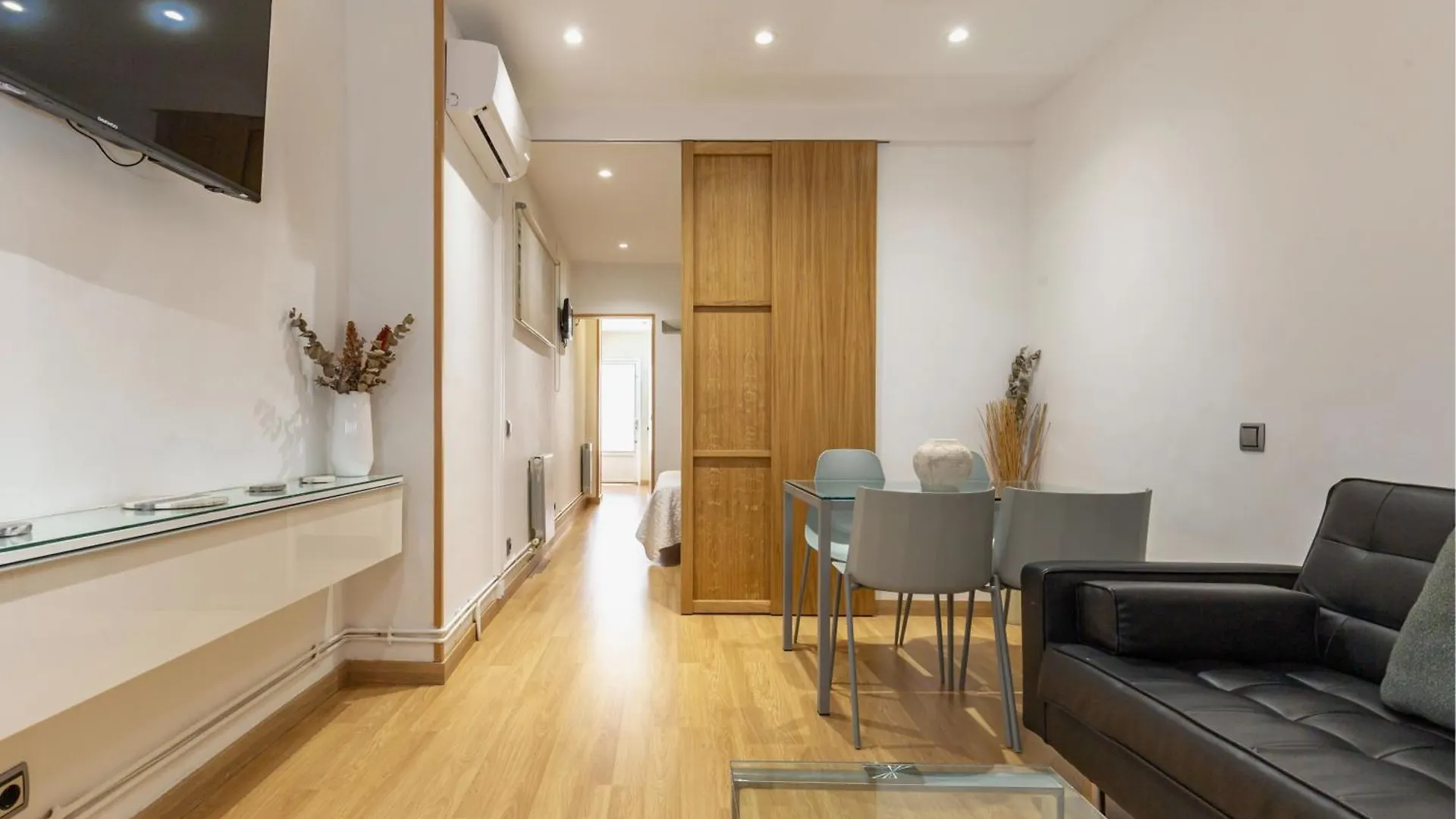Alos Apartments Paseo De Gracia-Diagonal Barcelona 0*,  Spain